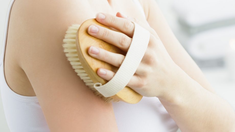 Dry brushing – tecnica per eliminare la cellulite a casa?